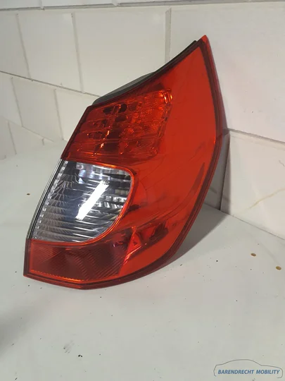 achterlicht-renault-grand-scenic-ii-facelift-8200474327-rechts-origineel-nette-staat-gebruikt-2003-2010 — foto 3