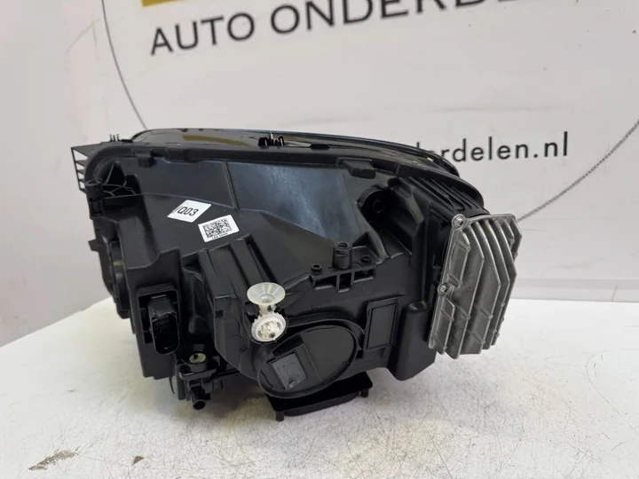mercedes-x247-glb-high-performance-led-koplamp-a2479063800 — foto 4