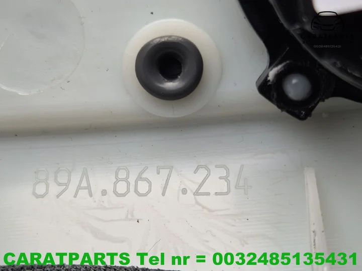 89a867234c-q4-astijlbekleding-q4-stijl-bekleding-q4-e-tron — foto 6