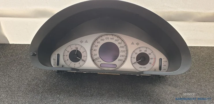 kilometerteller-w211-e-klasse-mercedes-a2115404711-avantgarde-cockpit-tellerhuis-2002-2008 — foto 2