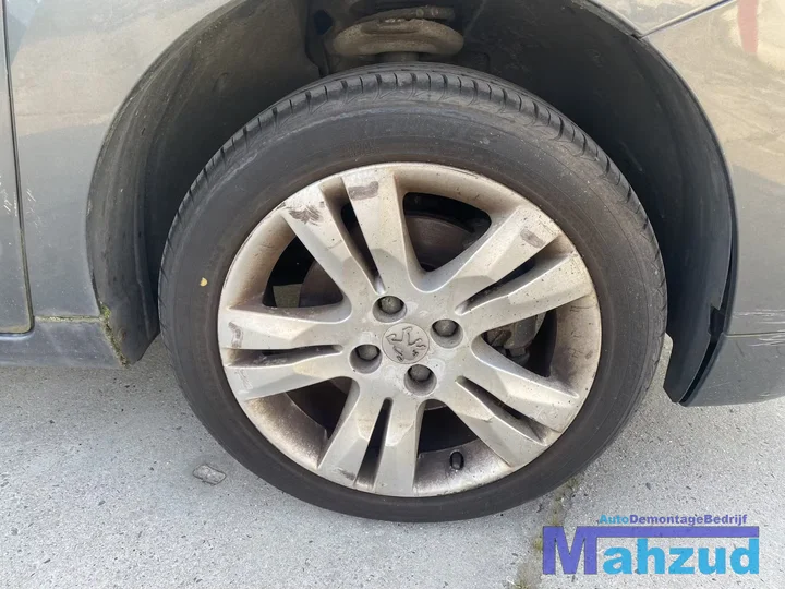 peugeot-3008-5008-velgen-4x108-651-17-inch — foto 2