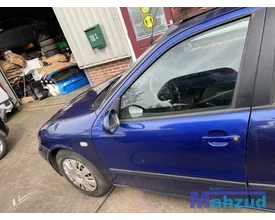 seat-leon-1-blauw-links-voor-deur-portier-19992005 — foto 2