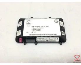 vw-golf-7-tiguan-vag-koppelantenne-gsm-oplader-5na980611