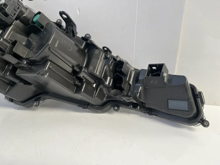 toyota-corolla-vol-led-koplamp-links-8115002x10-nieuw — foto 6