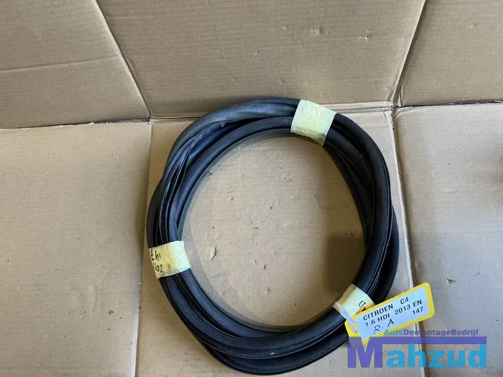 citroen-c4-2-nc-deurrubber-rechts-achter-20092016 — foto 2