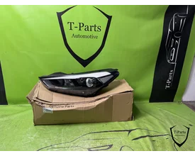 hyundai-tucson-koplamp-links-92101d7101-92101d7100