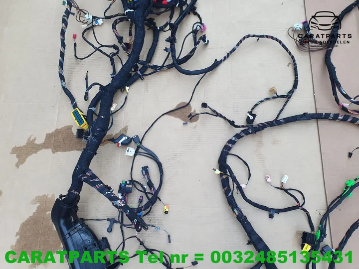 1ea971566n-q4-e-tron-kabelboom-dashboard-q4-zekeringkast-q4 — foto 5