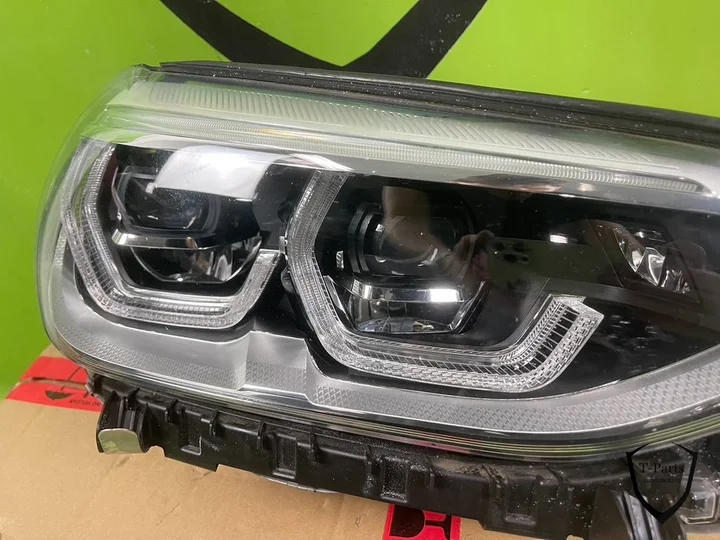 bmw-x3-x4-g01-koplamp-rechts-849682401-lamp — foto 3