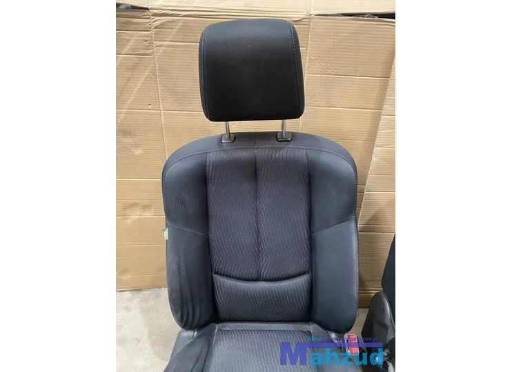 mazda-6-zwart-stof-compleet-interieur-20072013