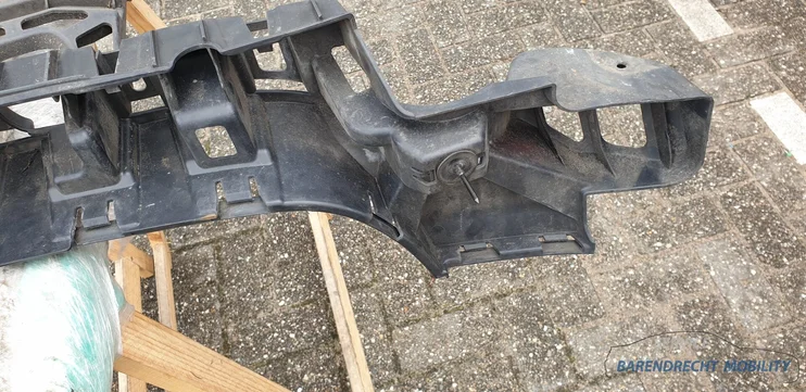 binnenbumper-mercedes-ml-w164-voorbumper-a1648850065-origineel-gebruikt-2005-2011 — foto 2