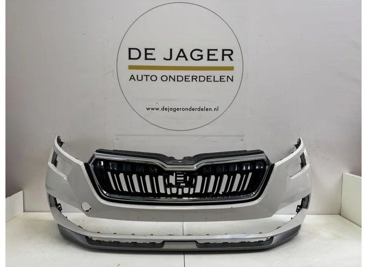 SKODA KAMIQ 658 VOORBUMPER BUMPER 658807221 2019-