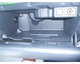 dashboardkastje-handschoenkastje-volkswagen-polo-6r — foto 2