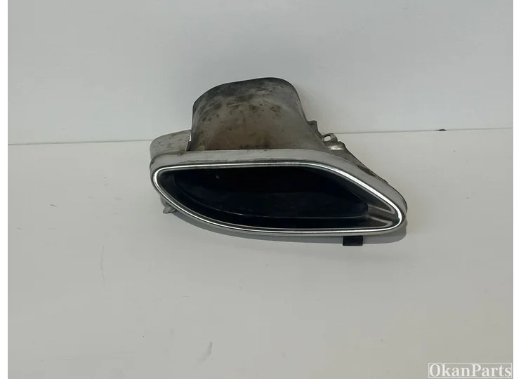 Mercedes-Benz C-Klasse W205 Auspuffblende A2054900400