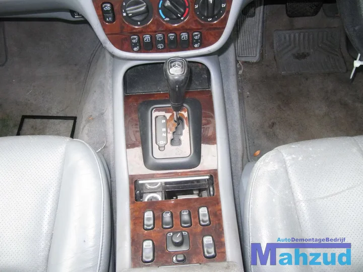 2001-mercedes-ml-320-w163-4x4-demontage-sloop-146 — foto 14