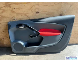ford-ka-2-rood-interieur-stoel-achterbank-deurpaneel — foto 11