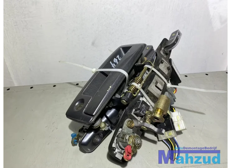 mitsubishi-lancer-7-contactslot-met-1-sleutel-deurhendel