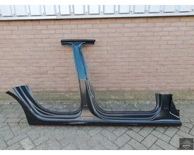audi-a4-8w-b9-avant-20152024-a-b-c-stijl-snijdeel-8w0803088