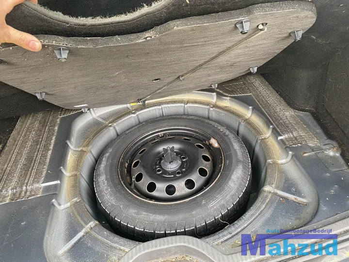 2003-ford-focus-14-16v-fxda-fxdb-fxdc-fxdd-k1-onderdelen — foto 14