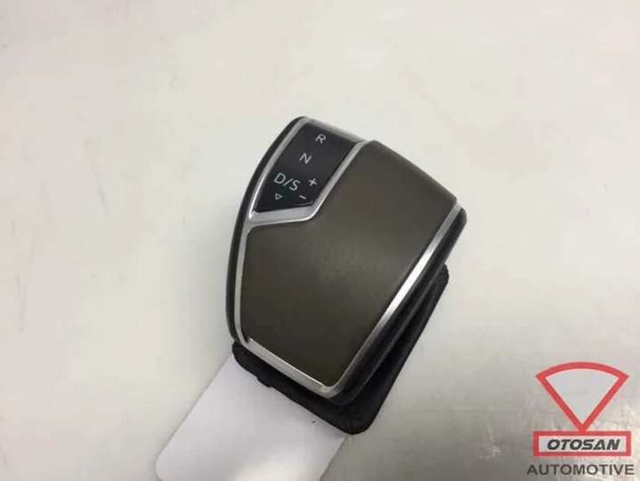 vw-touareg-2018-pook-automaatpook-dsg-leder-761713139a — foto 2