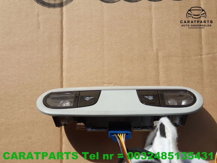 4g0947111a-a6-leeslamp-a6-binnenverlichting-a7-4g-c7 — foto 2