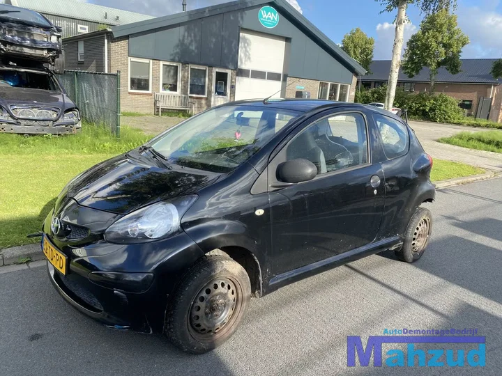 2006-toyota-aygo-10-1krfe-zwart-211-demontage-onderdelen — foto 2