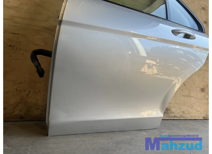 mercedes-c-klasse-w204-zilver-c775-links-achter-deur-portier