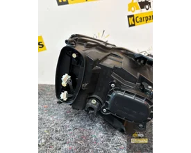 koplamp-audi-q2-81a-voll-led-links-81a941033-origineel — foto 8