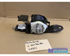 mitsubishi-outlander-achter-midden-gordel-2015