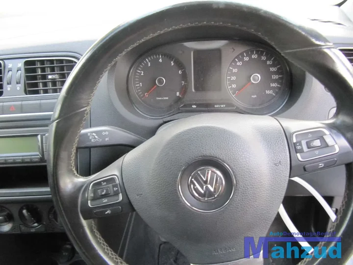 2010-volkswagen-polo-6r-12-demontage-sloop-126 — foto 10
