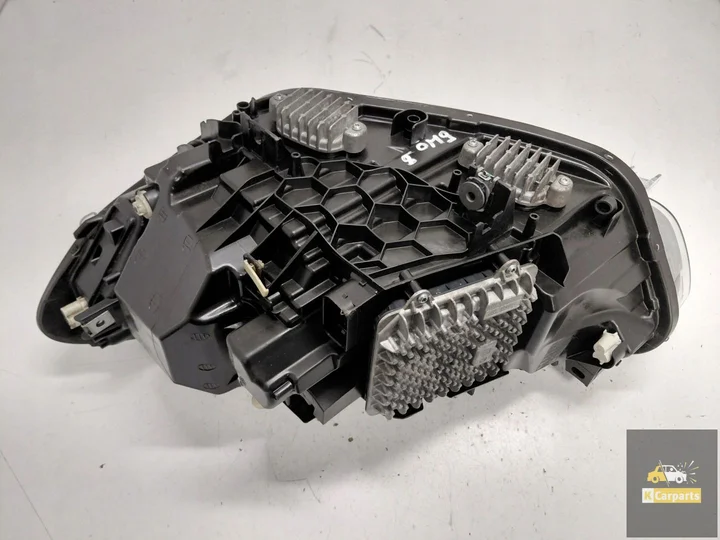 7453524-bmw-f20-lift-volledig-led-adaptief-rechts — foto 4