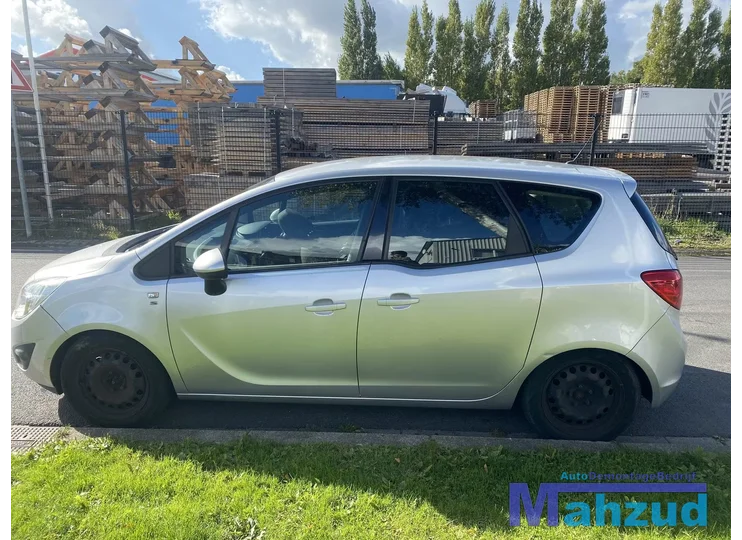 opel-meriva-b-zilver-z157-voorkop-front-bumper-20102017