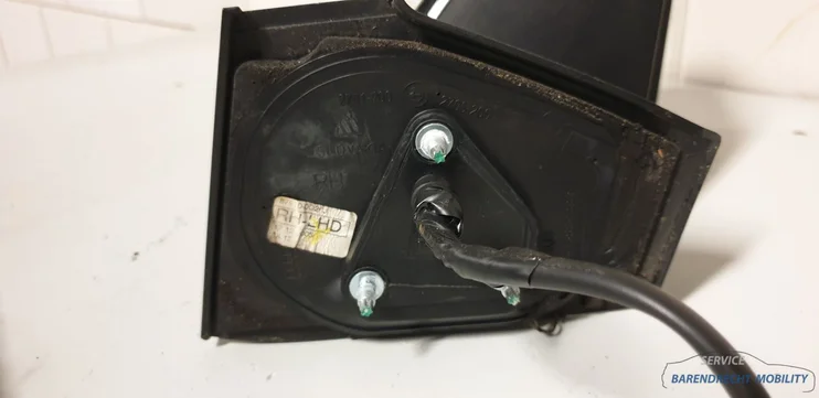 buitenspiegel-rechts-toyota-yaris-ii-2-5pin-elektrisch-passagierskant-zwart-metallic — foto 5