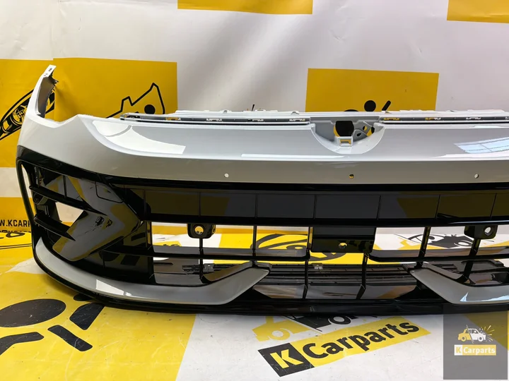 8-r-r20-85-volkswagen-golf-faceliftvoorbumper5h0807221l — foto 2