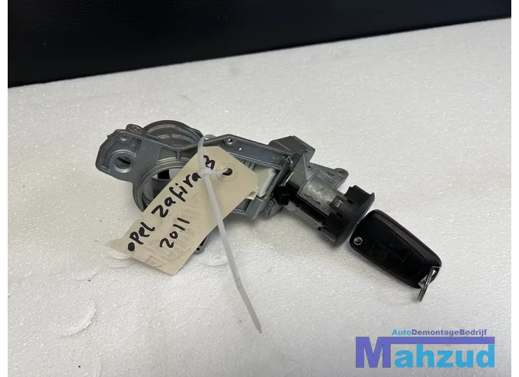 OPEL ZAFIRA B contactslot met sleutel 2005-2011