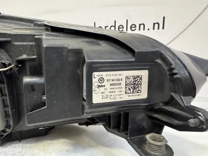 vw-golf-sportsvan-510-koplamp-rechts-517941034b — foto 6