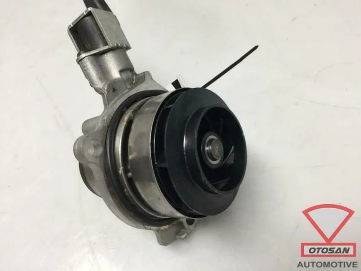 vw-golf-7-audi-a3-seat-leon-vag-waterpomp-04l121011 — foto 2