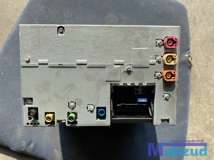 2012-bmw-7-serie-f01-navigatie-systeem — foto 2