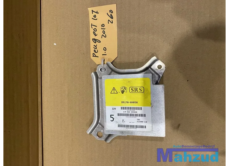 PEUGEOT 107 AYGO C1 Airbag module 891700h050 2005-2014