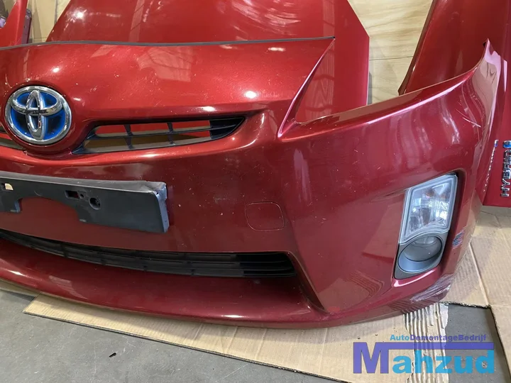 2012-toyota-prius-rood-voorkop-voorfront-20082014 — foto 7
