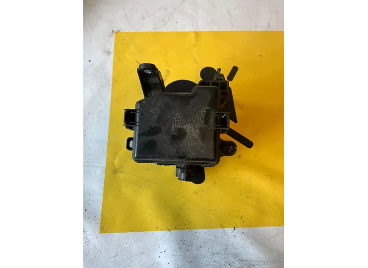 Fuse box Toyota aygo C1 Peugeot 108 7672DM2