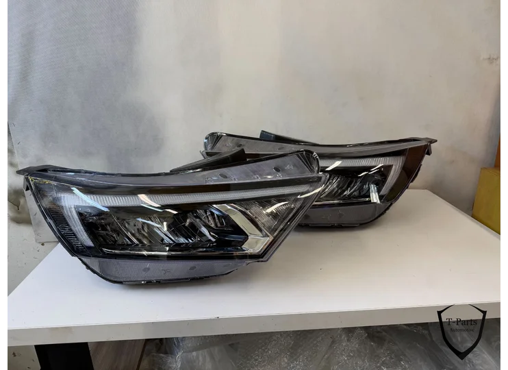 Hyundai i20 koplamp links 92101Q0100 lamp 92101 Q0100 NIEUW
