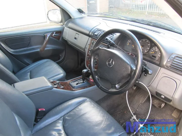 1999-mercedes-ml-320-32-w163-demontage-sloop-157 — foto 7