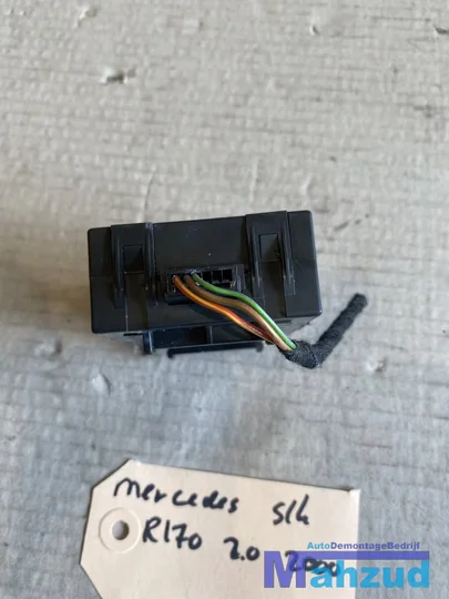 mercedes-slk-r170-alarm-module-a1708201526 — foto 2