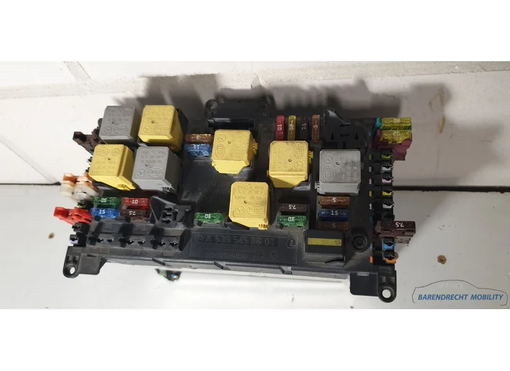 Sam module front fuse box Vito Viano W639 6399000700 Mercedes-Benz original used 2004 / 2014