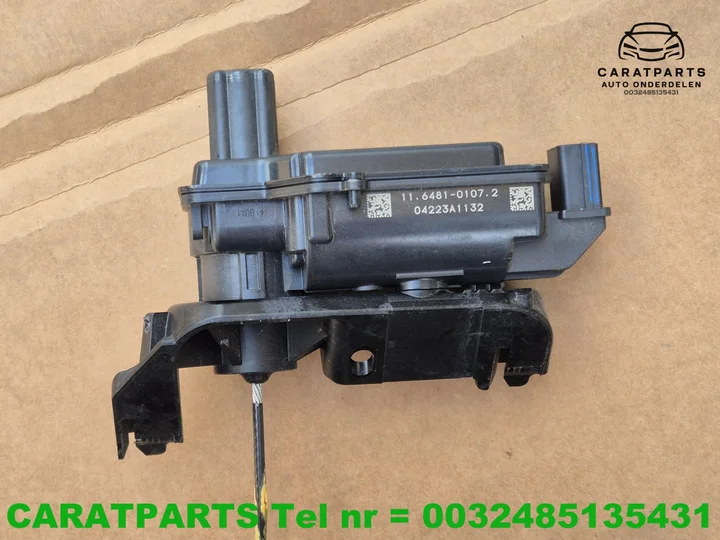 1ea501052bd-1ea927282-q4-stelmotor-born-id7-id5-idbuzz — foto 5