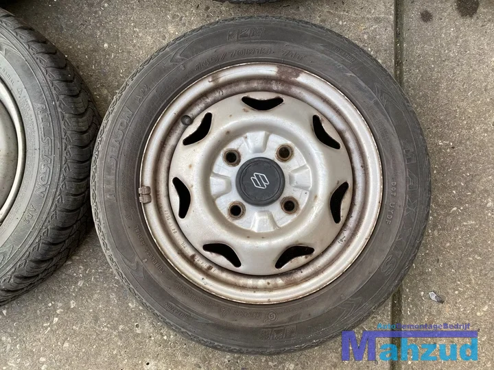 suzuki-alto-banden-velgen-set-13-inch-4x1143 — foto 2