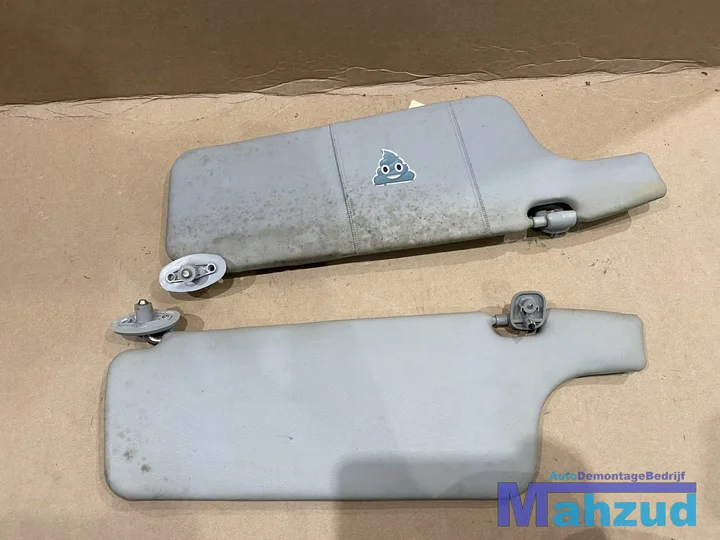 mazda-323-f-5-zonneklep-rechts-links-set-1994-1998 — foto 2