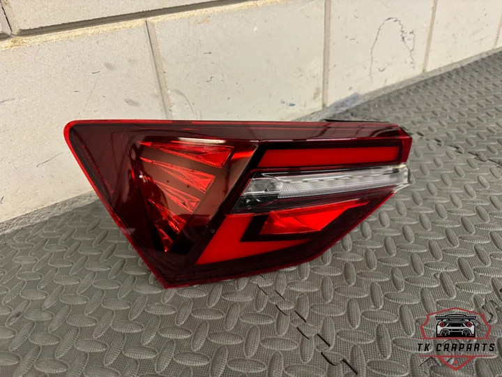 skoda-karoq-crystal-lighting-links-achterlicht-57a945207c — foto 2