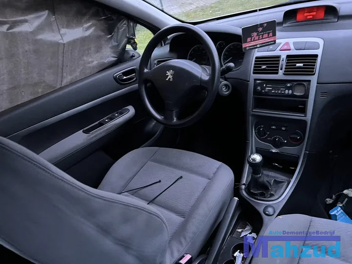 peugeot-307-14-kfw-eycc-zilver-sloop-onderdelen-motor — foto 11