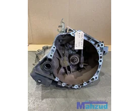 toyota-yaris-p9-10-versnellingsbak-5-bak — foto 2